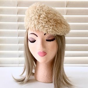 Vintage Shag Loop Crochet Knit Cream Ladies Hat